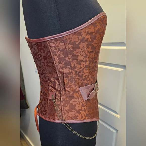 Steampunk/ Pirate Corset with Buckle Details - Picture 8 of 10